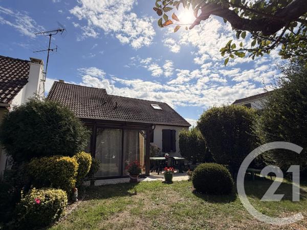 Maison à vendre  6 pièces - 132,61 m 2   NANGIS  - 77