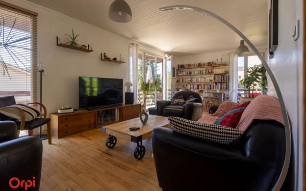 Maison à vendre    3 pièces •  Sain-Bel