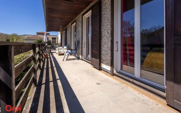 Maison à vendre    3 pièces •  Sain-Bel