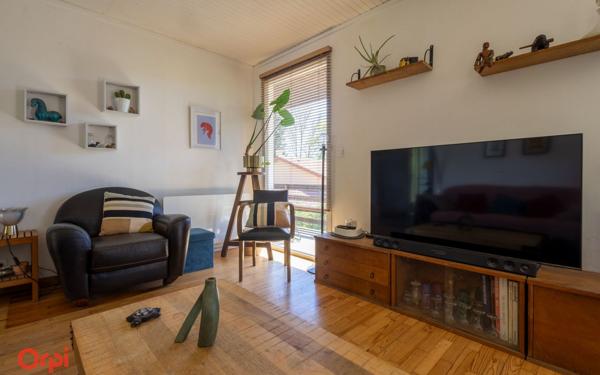 Maison à vendre    3 pièces •  Sain-Bel