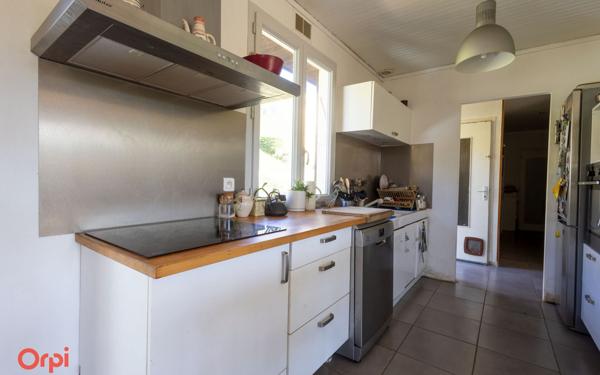 Maison à vendre    3 pièces •  Sain-Bel