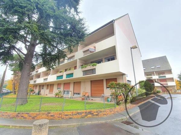 Location                                                      Duplex
                        
                     4 pièces                      82 m2                     à Lagny-sur-Marne