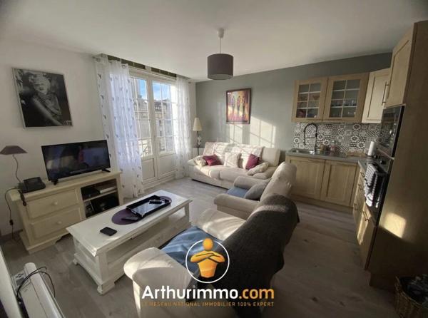 Location                                                      Appartement
                        
                     2 pièces                      47 m2                     à Hénin-Beaumont