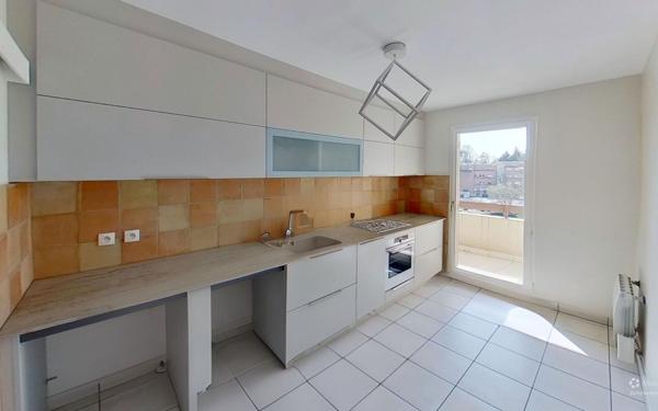 Appartement à vendre    3 pièces • 72 m2 Champagne-au-Mont-d'Or