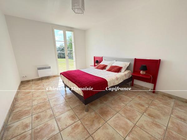 VILLA D'EXCEPTION Pièces spacieuses, 4 chambres, 3 salles de bains, 3 wc, Piscine privée  COEX (85)