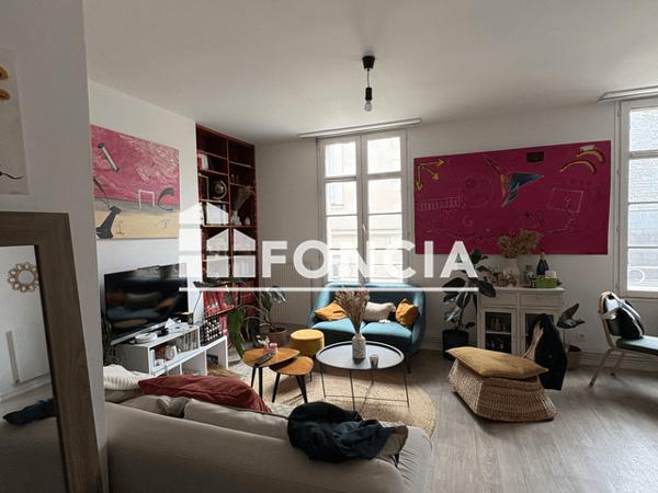 Location Appartement 3 pièces 77.63 m² - 26 RUE DE LA ROE Angers 49100