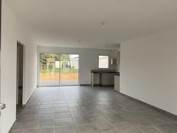Maison Moutiers Les Mauxfaits 3 pièce(s) 77 m2