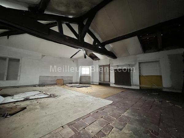 IMMEUBLE DE RAPPORT 3 PLATEAUX  CENTRE VILLE DE CHOLET