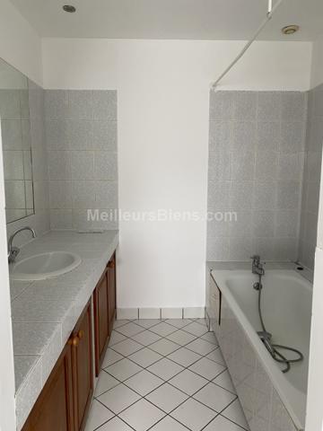 Appartement 2 pièces 47m2 proche centre ville et gare SNCF