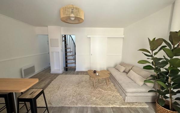 Vente Appartement P1 avec combles aménagées rénové(e) Le grau-du-roi   