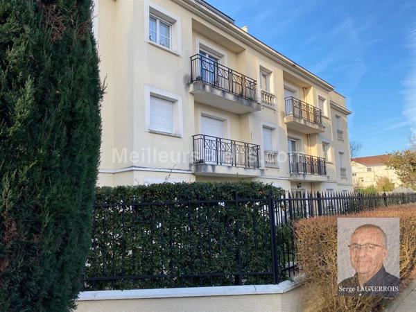 LIVRY GARGAN PARC LEFEVRE MAIRIE