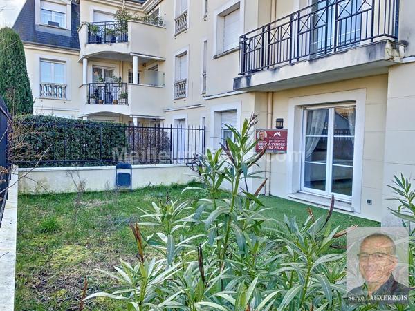 LIVRY GARGAN PARC LEFEVRE MAIRIE