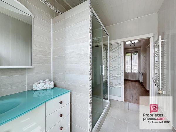 Maison Athis Mons - 4 pièce(s) - surface au sol 115 m2