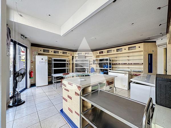Local commercial 70.51 m2