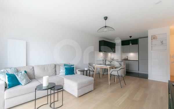 Appartement à vendre    2 pièces • 46,61 m2 Saint-Maur-des-Fossés