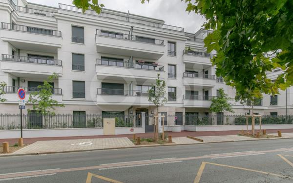 Appartement à vendre    2 pièces • 46,61 m2 Saint-Maur-des-Fossés