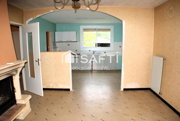 Maison 3-4 chambres, garage, grenier et terrain