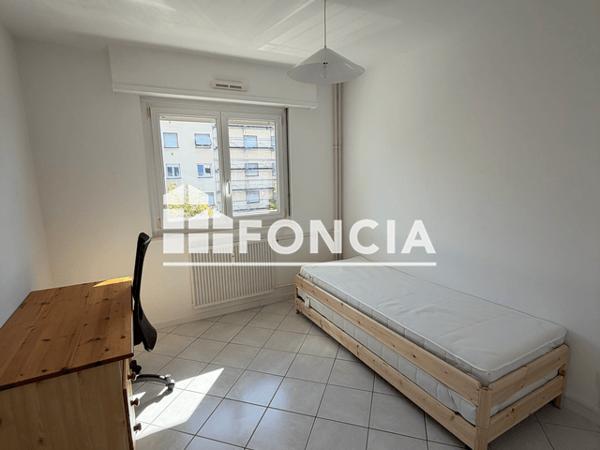 Location Appartement meublé 4 pièces 76.7 m² - 28 RUE DE LONDRES Colmar 68000