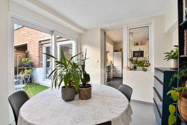 T2 rénové 58 m² - Petite copro, terrasse au calme & garage privatif - MARCQ EN BAROEUL