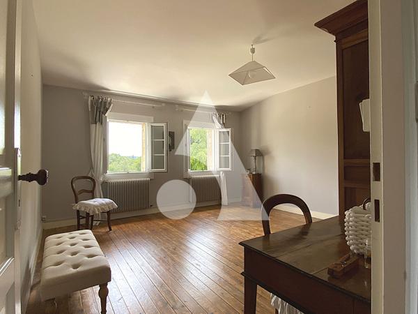 Maison 11 pièces 349 m2