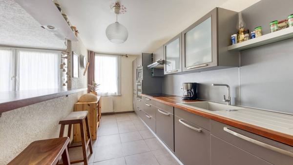 Appartement Roissy En Brie 3 pièce(s) 72.3 m2