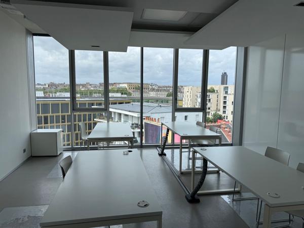 Bureaux à louer à Nantes grande terrasse privative quartier de la création