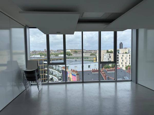 Bureaux à louer à Nantes grande terrasse privative quartier de la création