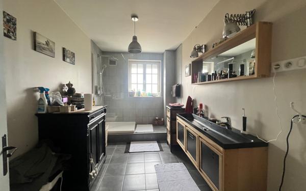 Maison à vendre    5 pièces • 157 m2 Calais