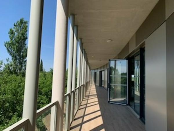 Bureaux neufs à louer à Avignon Agroparc avec parking privatif sécurisé