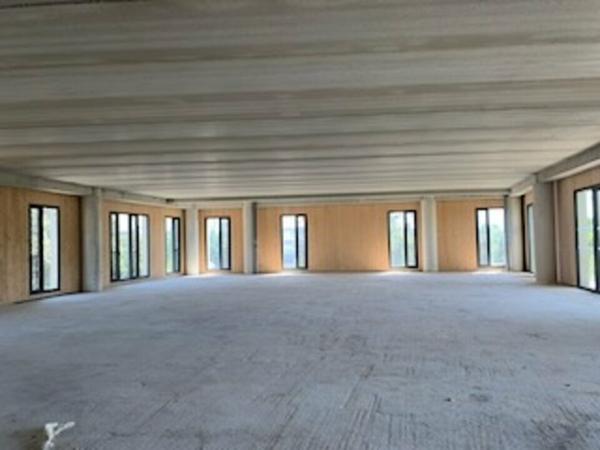 Bureaux neufs à louer à Avignon Agroparc avec parking privatif sécurisé