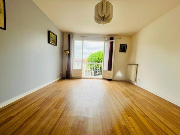 Appartement Montreuil 4 pièce(s) 81.86 m2