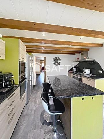 Ferme rénovée de 204 m² sur un terrain de 3150m²