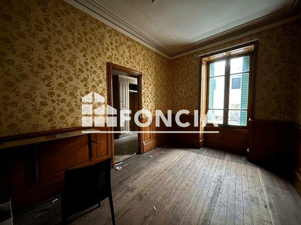 À vendre Immeuble 240 m² - Valence 26000