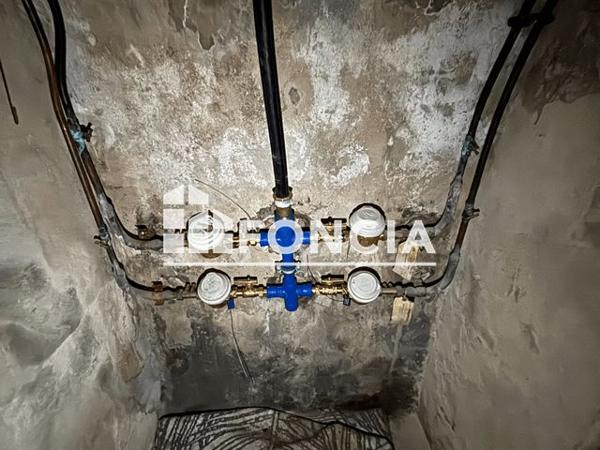 À vendre Immeuble 240 m² - Valence 26000