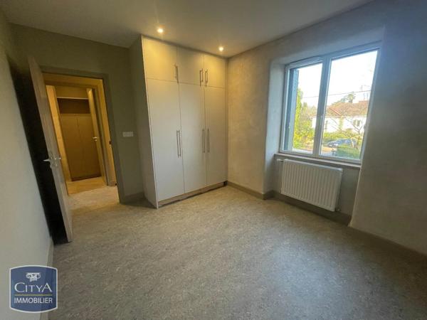 Maison à louer 3 pièces 61.5m² Chinon (37500)