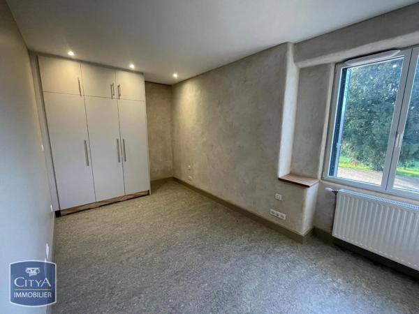 Maison à louer 3 pièces 61.5m² Chinon (37500)
