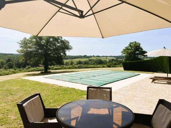 Villa 3 chambres sur un grand parc avec vue, endroit calme Vayres