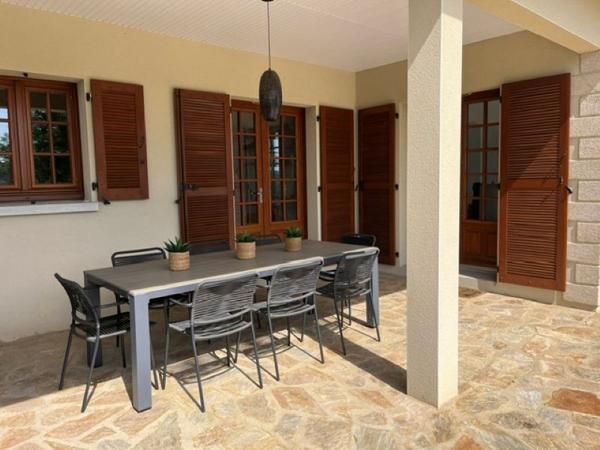 Villa 3 chambres sur un grand parc avec vue, endroit calme Vayres