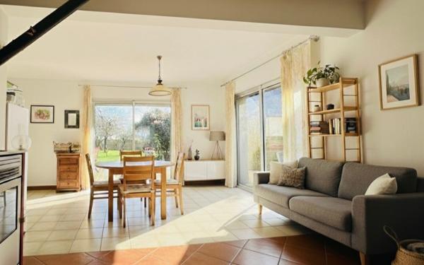 Maison à vendre    6 pièces •  Plescop