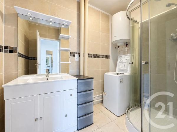 Appartement F3 à vendre  3 pièces - 59,04 m 2   NANCY  - 54