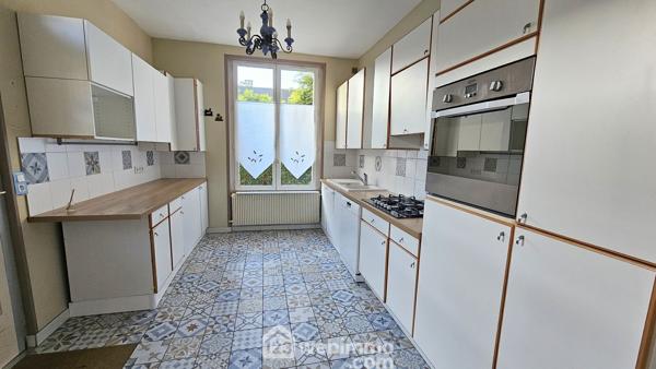Maison 163 m² à Fontainebleau 77300