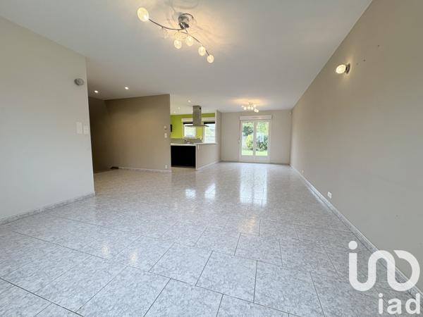 Maison à vendre 6 pièces 112 m² Sainte-Marie-aux-Chênes