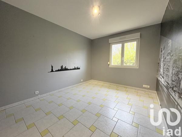 Maison à vendre 6 pièces 112 m² Sainte-Marie-aux-Chênes