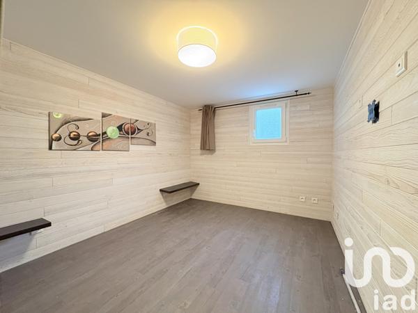 Maison à vendre 6 pièces 112 m² Sainte-Marie-aux-Chênes