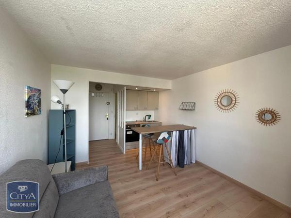 Appartement à louer 1 pièce 21.1m² Fréjus (83600)
