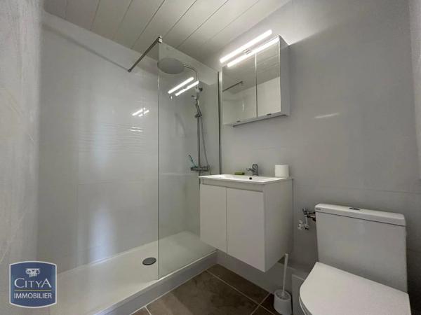 Appartement à louer 1 pièce 21.1m² Fréjus (83600)