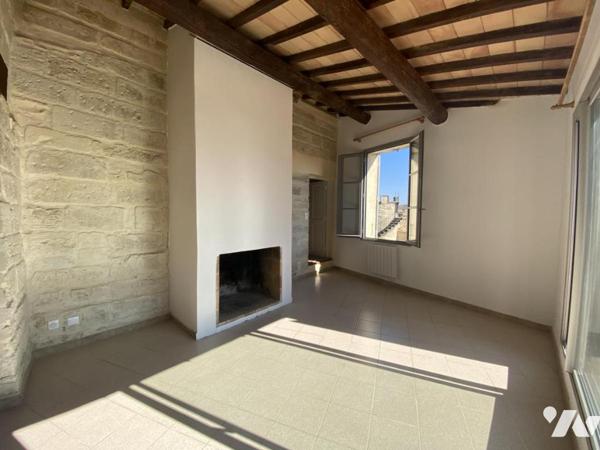 Appartement d’Exception avec Terrasse Panoramique au Cœur Historique d’Uzès
