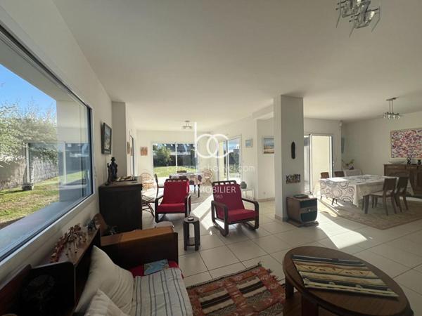 SARZEAU Maison 5 pièces 145 m²