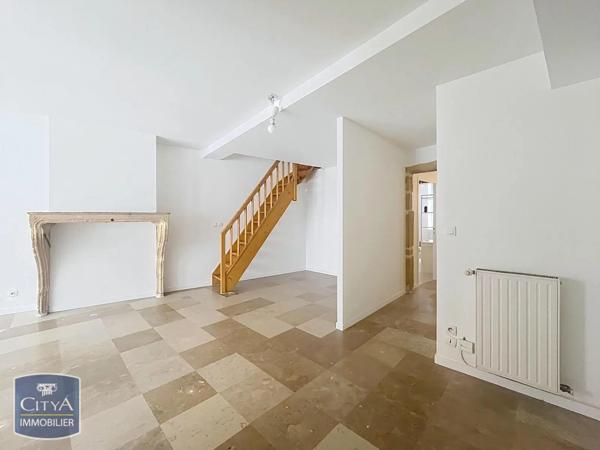 Appartement à louer 4 pièces 78.86m² Lyon (69001)