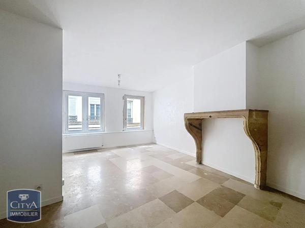 Appartement à louer 4 pièces 78.86m² Lyon (69001)